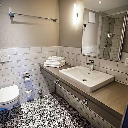 Zum Schleif Bed & Breakfast Varen
