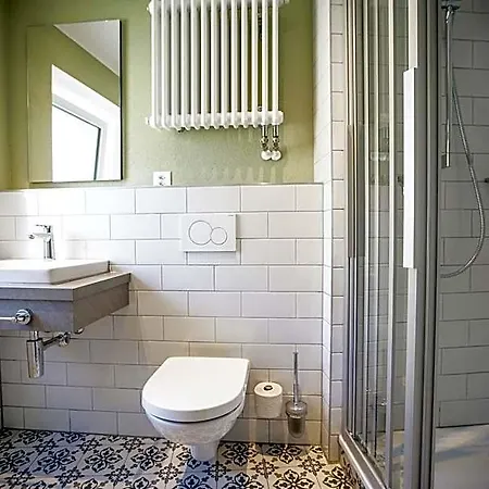 Zum Schleif Bed & Breakfast