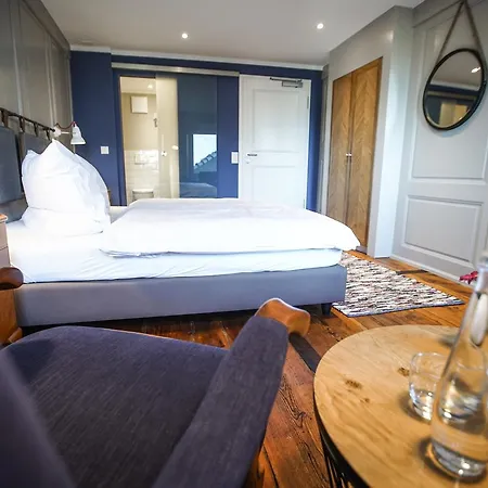 Zum Schleif Bed & Breakfast Varen