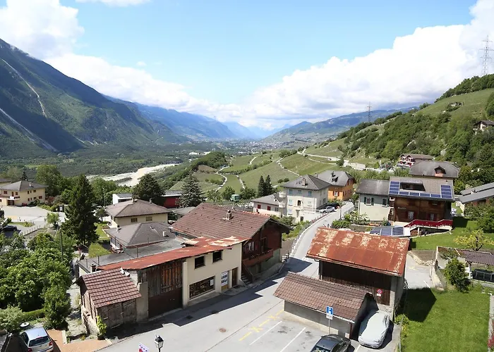 Zum Schleif Bed & Breakfast 3*